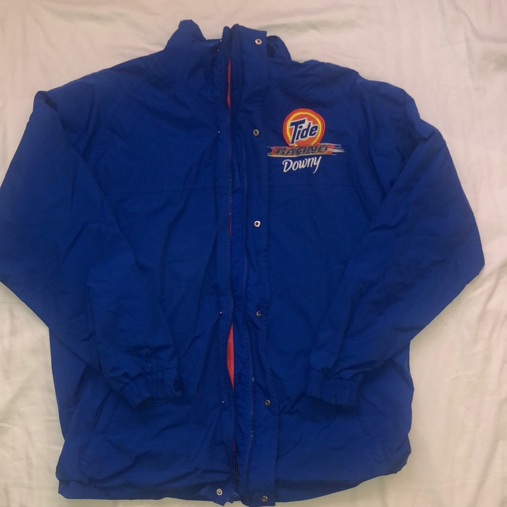 Tide racing jacket